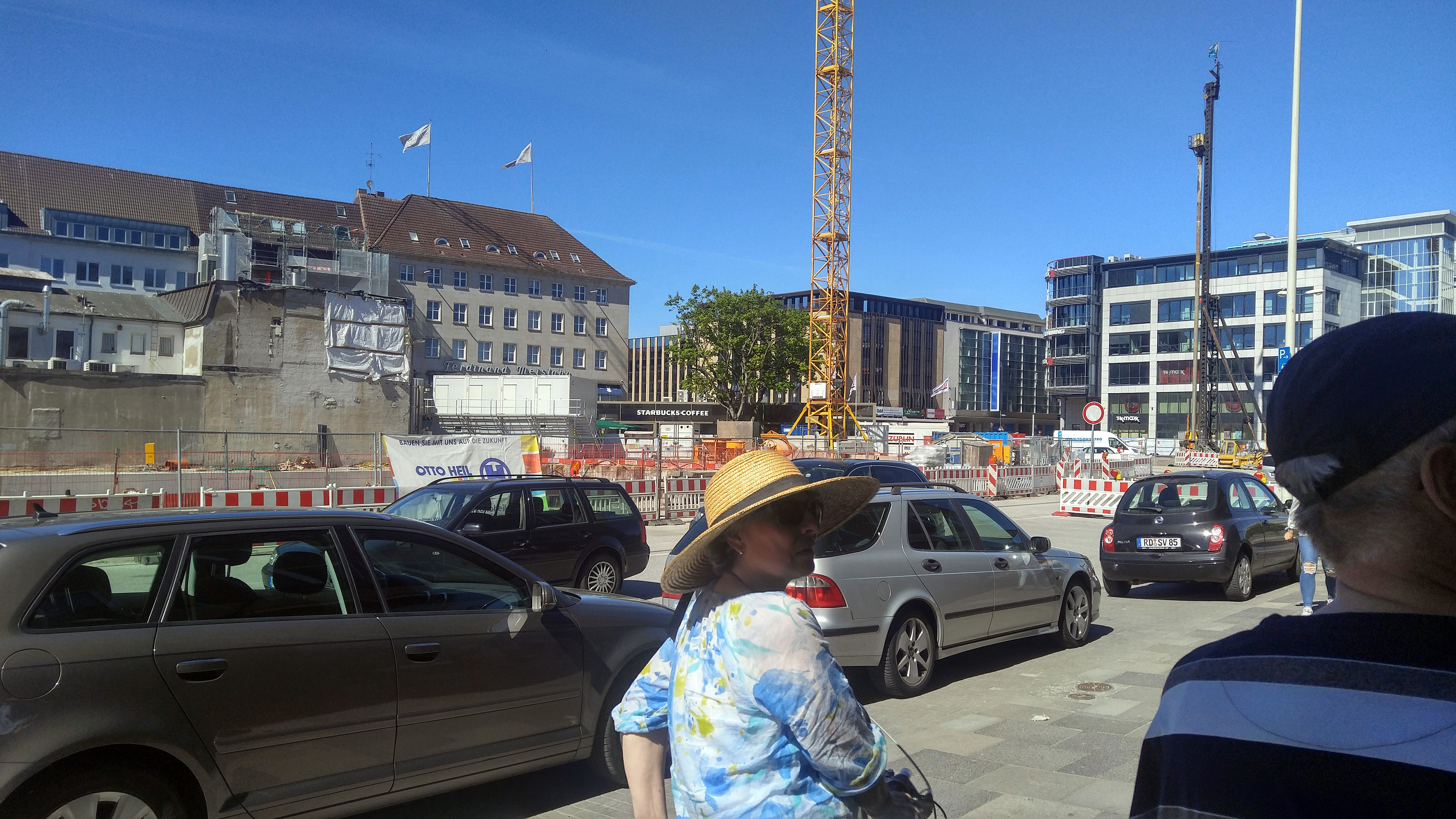 Die Innenstadt ist z.Zt. eine einzige Baustelle. Hier der Berliner Platz 2018-05-06 15.10.34